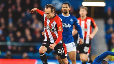 الدوري الإنجليزي، إيفرتون يتعادل مع برينتفورد سلبيا في الشوط الأول 