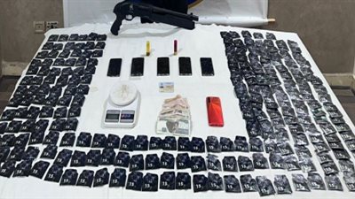 سقوط 57 عنصرا إجراميا بحوزتهم كميات من المخدرات والأسلحة في القاهرة