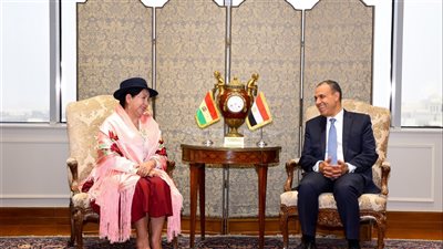 وزير الخارجية يعقد جولة مشاورات سياسية مع نظيرته البوليفية (صور)