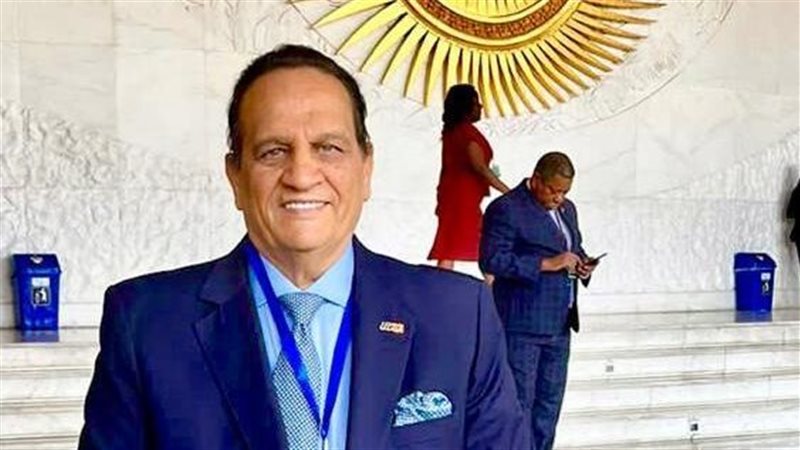 أحمد ناصر، فيتو
