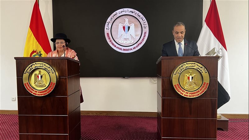 وزير الخارجية بدر