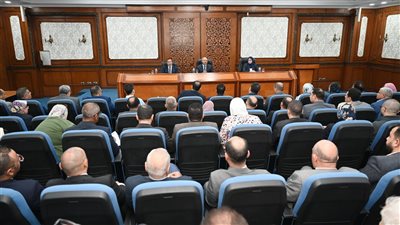 وزير الصناعة: دراسة تقنين أوضاع أي مصنع قبل أكتوبر 2023