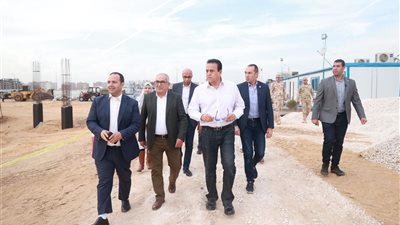وزير الصحة يتفقد مشروع إنشاء مستشفى هليوبوليس الجديدة بتكلفة 3.5 مليار جنيه