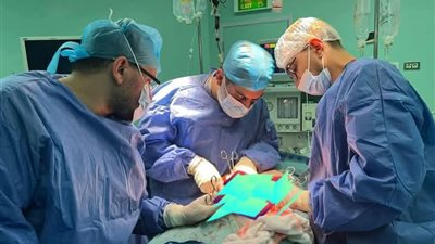 مستشفى زايد التخصصي ينجح في إجراء جراحة دقيقة لمريضة تعاني من ورم نادر بالرحم