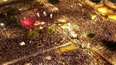 طالبت بحل قضية الأسرى، مظاهرة حاشدة مناهضة لحكومة الاحتلال في تل أبيب 