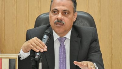 إزالة 14 حالة تعد على الأراضى الزراعية وأملاك الدولة بالشرقية 