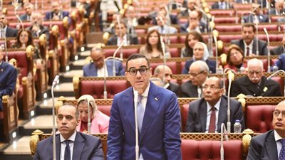 الخطيب: نبذل جهودا كبيرة لجذب المزيد من الاستثمارات وزيادة الصادرات