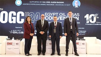 البترول تسلم جوائز التميز في العمليات للعاملين بالقطاع 