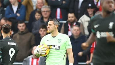 سوبوسلاي يسجل هدف ليفربول الأول في شباك ساوثهامبتون 