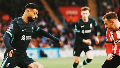 ليفربول يتعادل مع ساوثهامبتون 1-1 في الشوط الأول (فيديو وصور)