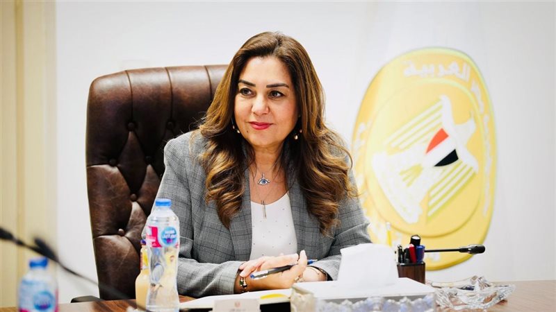 الدكتورة منال عوض