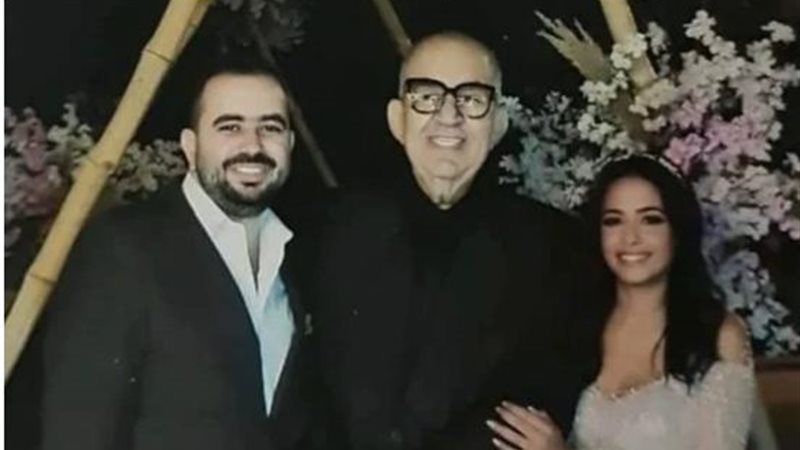 محمد التاجي وابنه