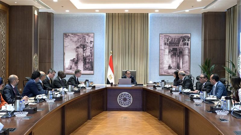اجتماع برئاسة الدكتور