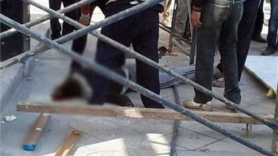 مصرع فني تركيب إعلانات سقط من علي سقالة بمساكن شيراتون القاهرة 