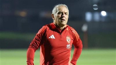 كولر يطلب التعاقد مع 3 لاعبين أجانب والأهلي يتحفظ