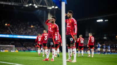 نجم مانشستر يونايتد على أعتاب الدوري السعودي