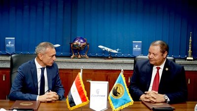 لدعم السياحة العلاجية.. بروتوكول تعاون بين مصر للطيران وهيئة الاعتماد والرقابة الصحية