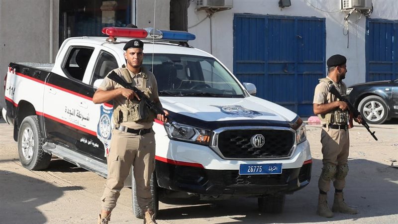 الشرطة الليبية، فيتو