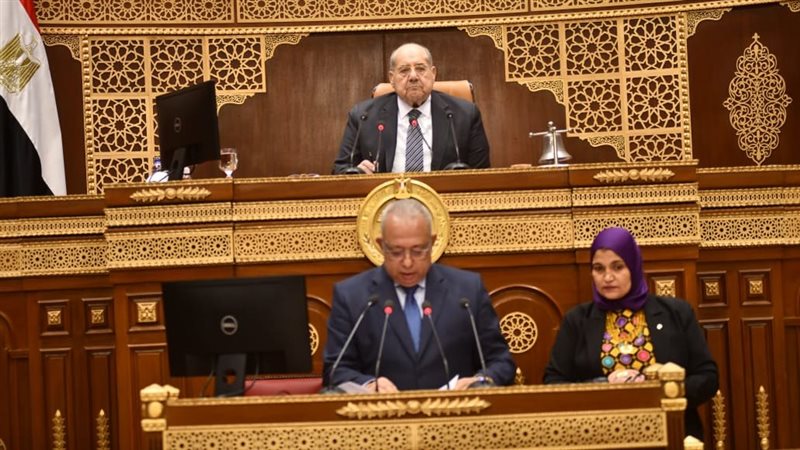 الشيوخ يوافق على