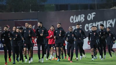 إمام عاشور على رأس بدلاء الأهلي أمام استاد أبيدجان بدوري أبطال إفريقيا