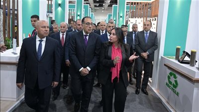 مدبولي يوجه بدراسة ربط جميع المدارس الفنية بالقطاع الخاص  