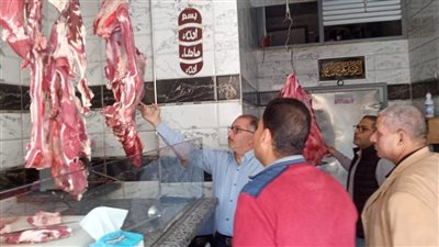 ضاحى يتابع المحلات التجارية والمواد الغذائية في ديرب نجم بالشرقية 