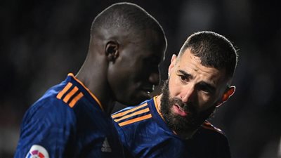 كريم بنزيما يطلب من اتحاد جدة ضم نجم ريال مدريد 