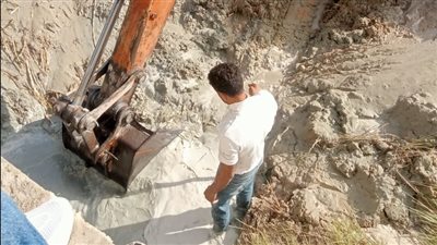 رئيس مياه القناة: الانتهاء من إصلاح الخط الرئيسي المغذي لقرى شرق البحيرات (صور)