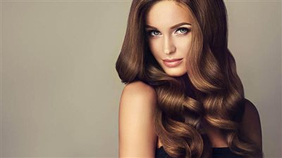 وصفة طبيعية لشعر لامع وصحى وانسيابي 