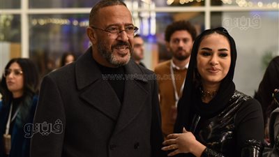 بحضور حمدي الميرغني، أشرف عبد الباقي وابنته زينة يحتفلان بالعرض الخاص لـ 