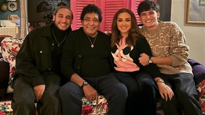 قعدة عائلية متتعوضش، أنغام تكشف تفاصيل زيارتها للكينج في منزله