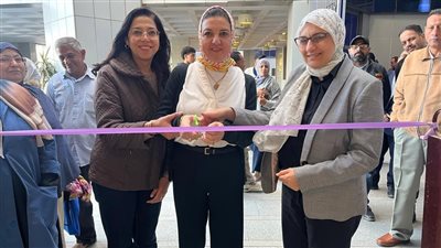 بأسعار مخفضة، صيدلة عين شمس تنظم المعرض السنوي الرابع للملابس 