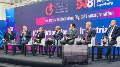 خبراء: الوعي والتدريب ومواكبة التطورات التكنولوجية أهم عوامل دعم الصناعة 