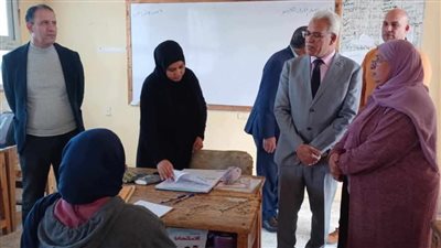 جولة لوكيل التعليم بالإسماعيلية لعدد من المدارس (صور)
