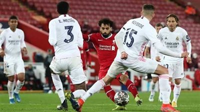 قبل قمة الليلة، الملكي يسحق الريدز بخماسية في آخر مواجهة بين ريال مدريد وليفربول (فيديو)