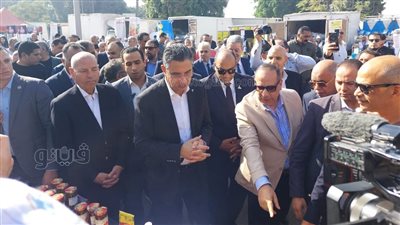 وزير التموين يفتتح سوق اليوم الواحد بالجيزة، الجمعة