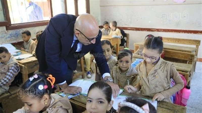وزير التعليم في زيارة