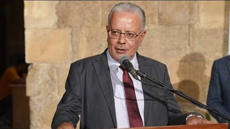 الدكتور وليد قانوش،