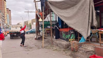 غلق وتشميع 29 ورشة وعيادة غير مرخصة في الإسماعيلية (صور) 