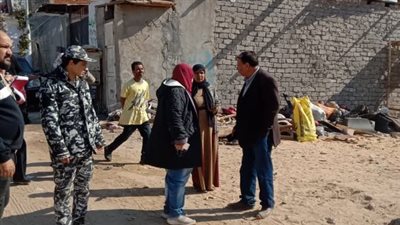 حملة مكبرة لإزالة أماكن النباشين بقرية الحجاز في الإسماعيلية(صور) 