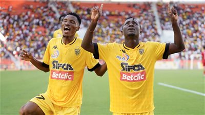 أسيك الإيفواري يفوز على جراف دي داكار السنغالي 0/2 في الكونفيدرالية