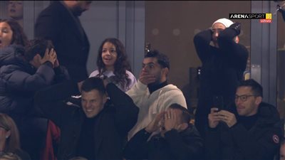 شاهد، رد فعل غير متوقع لأم مكة بعد إهدار محمد صلاح لضربة الجزاء أمام ريال مدريد