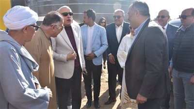 محافظ الأقصر يفتتح بئر تنقية مياه محطة الصعايدة بمدينة الزينية (صور)