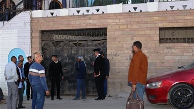 غلق وتشميع ملاهي و27 محلا مخالفا بأسوان (صور)