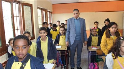 الجيزة تطلق نماذج استرشادية شاملة لامتحان اللغة العربية لدعم طلاب الإعدادية (صور)