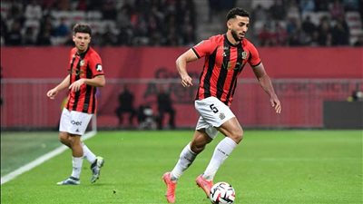 محمد عبد المنعم يقود دفاع نيس أمام رين في الدوري الفرنسي 