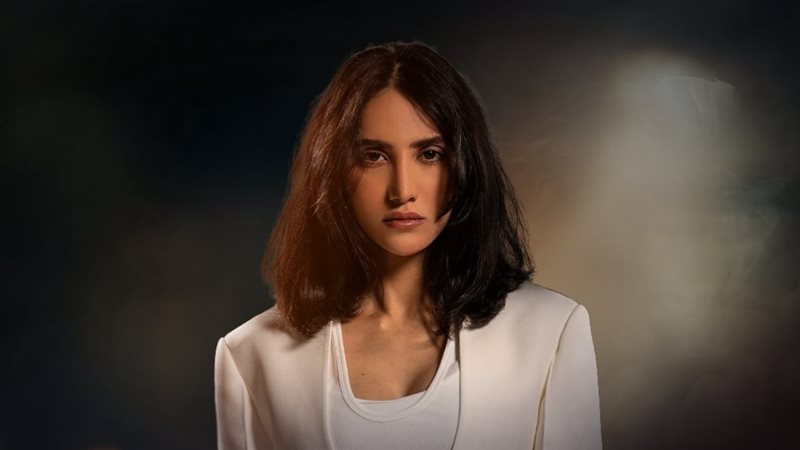 بطلة مسلسل صدف، فيتو