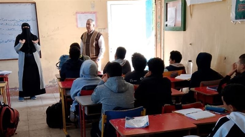 صحة العاشر، فيتو