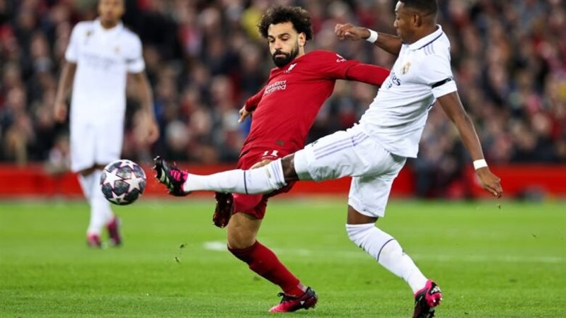 ليفربول وريال مدريد،