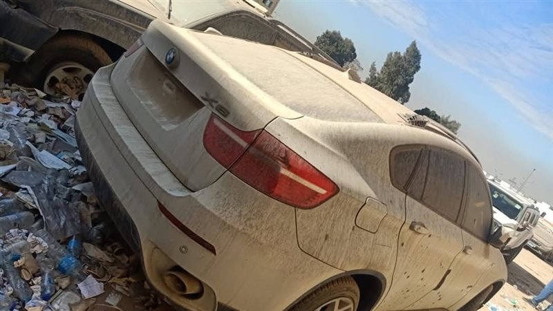 سيارات جمارك مطار